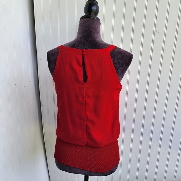 WHITE HOUSE BLACK MARKET WHBM Red Sleeveless Tank TOP Sleveless Blouse XXS - Picture 12 of 13